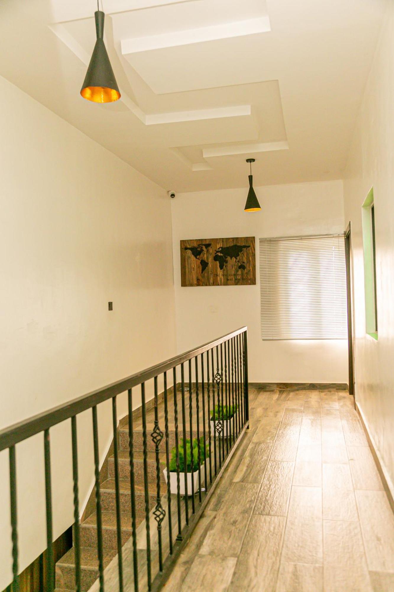Fragrance Apartments And Suites إبادان المظهر الخارجي الصورة