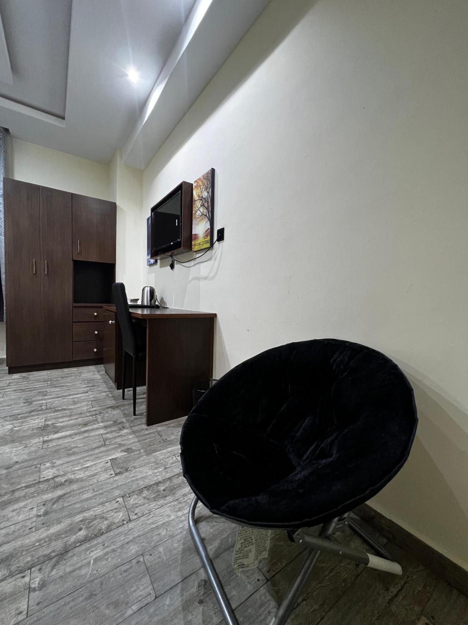 Fragrance Apartments And Suites إبادان المظهر الخارجي الصورة